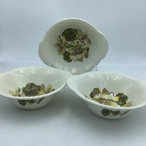Three Rare Vintage Johnson Brothers England Nasturtium Handled Bowls